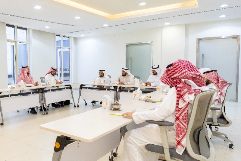 جمعية الإحسان تستقبل وفد مؤسسة الملك خالد وشركة الريادة الاجتماعية في زيارة ميدانية